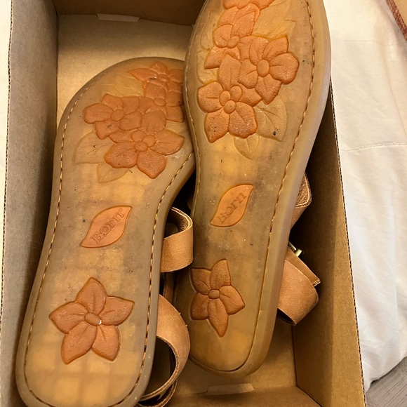 Born Oak Leather Sandals - Picture 5 of 5